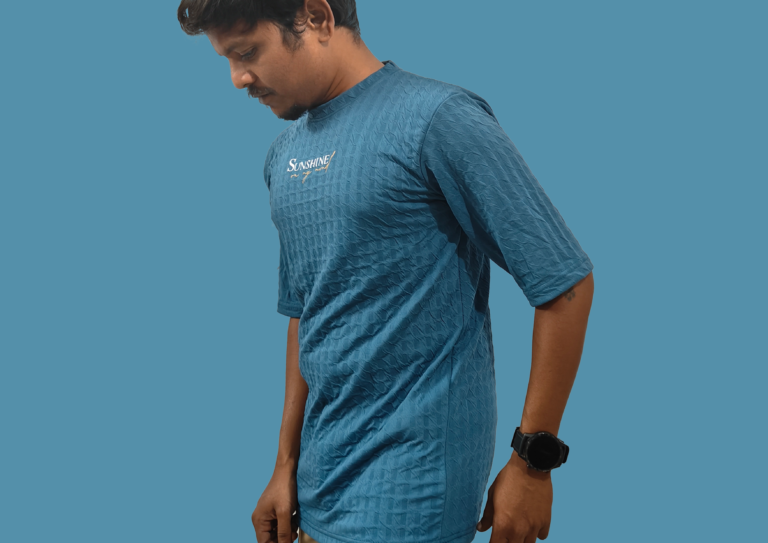 Round neck
