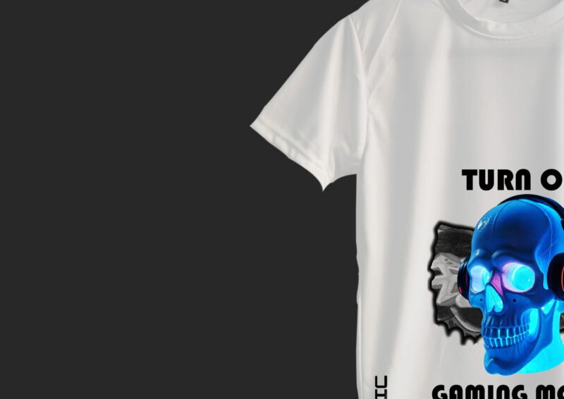 Gamers Suits Printed Graphic t-shirt - Image 2
