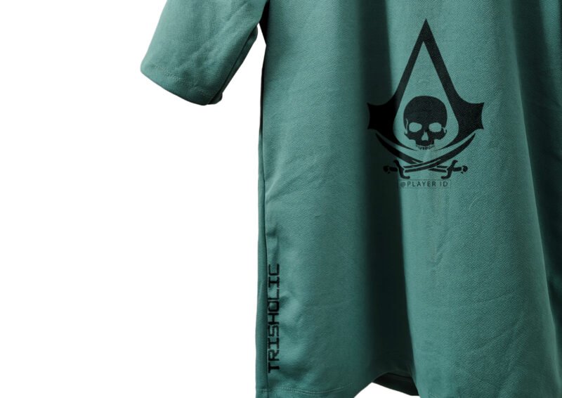 Trisholic Legacy of the Creed oversized t-shirt for Assassin’s Creed fans, medieval design.