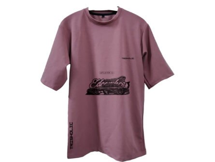Trisholic Street Racer Dreams Need for Speed gamer oversized t-shirt in cotton candy pastel colors.