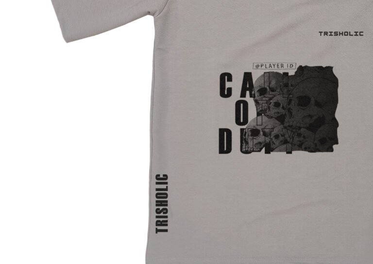 "White Trisholic oversized t-shirt with sleek monochrome logo"
