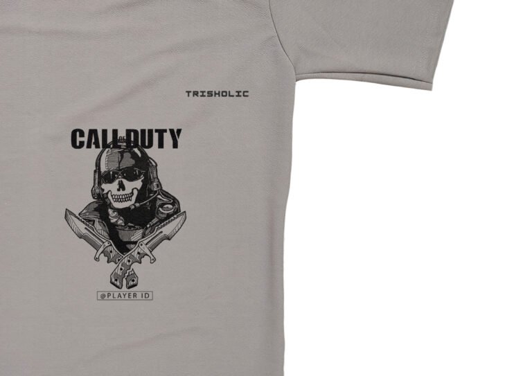 "Grey oversized t-shirt with exclusive Call of Duty design by Trisholic"