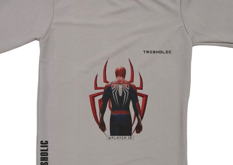 "Oversized grey Trisholic gaming t-shirt with Spider-Man inspired design"