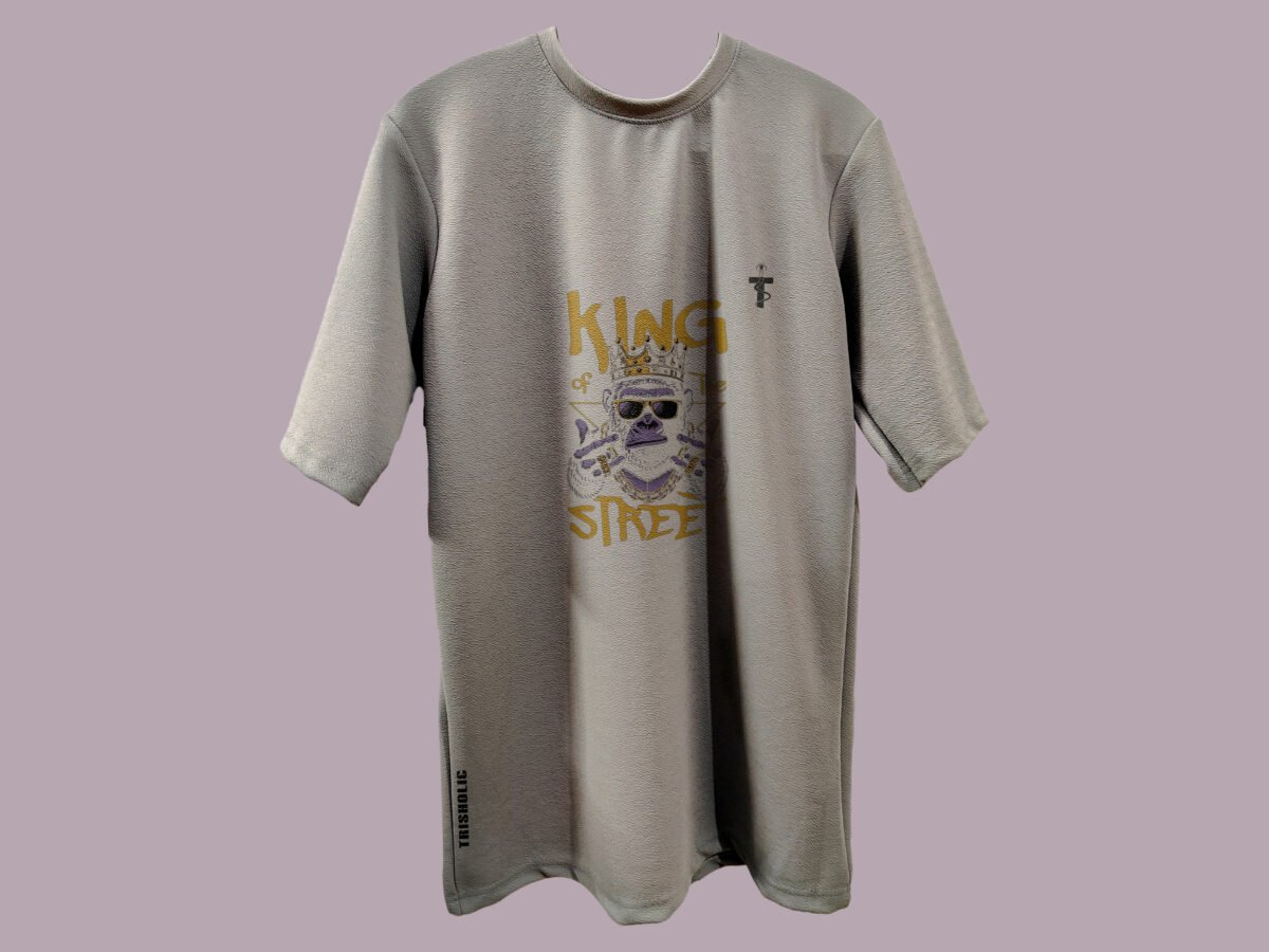 Back view of King Of Street drop shoulder tee