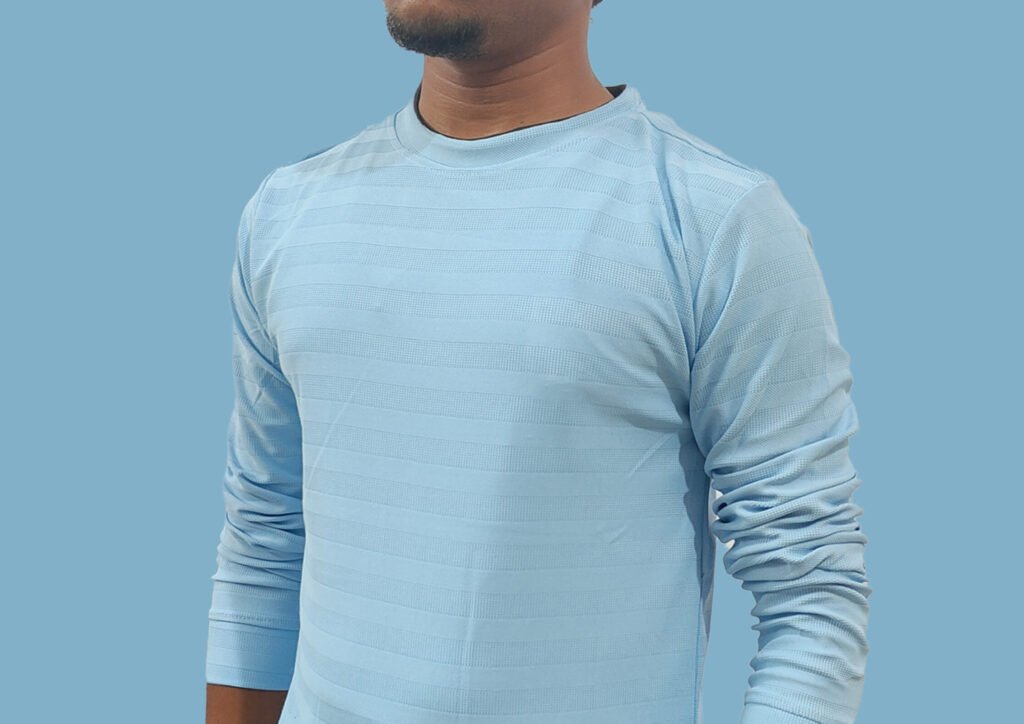 Rear view of Trisholic elegant blue t-shirt