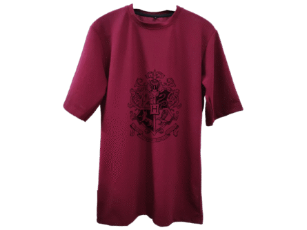 Hogwarts Red Drop Shoulder Oversized Tee Elegant Hogwarts Red Oversized Tee – Front Design